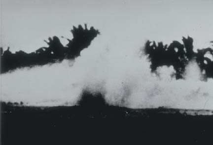 Ein Tsunami trifft Hawaii am 1. April 1946.
