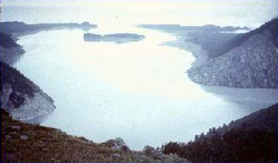 Lituya-Bay in Alaska 1958, © Universidad de Puerto Rico 